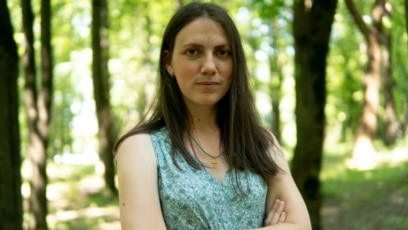 Як палітзьняволеная адсядзела 8 месяцаў за тое, што ўкусіла амапаўца