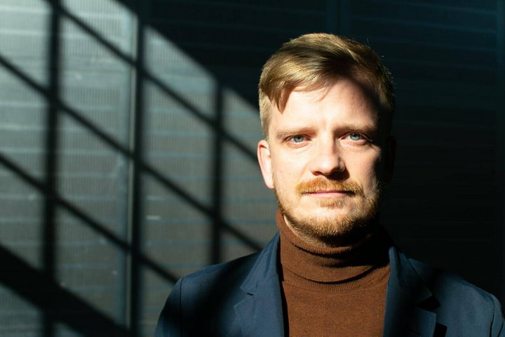 «Любоў да радзімы ў дзяцей адрозніваецца ад таго, як гэтую любоў бачаць чыноўнікі». Настаўнік пракаментаваў змены ў беларускіх падручніках