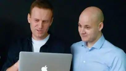 «Ніякі ён не шавініст». Беларус з каманды Навальнага пра дэпартацыю з Расеі і ўцёкі зь Беларусі 