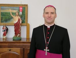 Біскуп Алег Буткевіч: Уваскрасенне Хрыстова дае нам надзею  