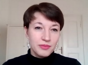 Юлія Цімафеева пра «траўму ненармальнасьці» і «моўную дыстанцыю»