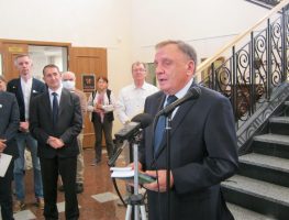 Выстава, прысвечаная паэтам Гіёму Апалінэру і Карусю Каганцу   