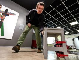 Руслан Вашкевіч: Ролю мастака ў гэтай рэвалюцыі ўзяў на сябе народ  