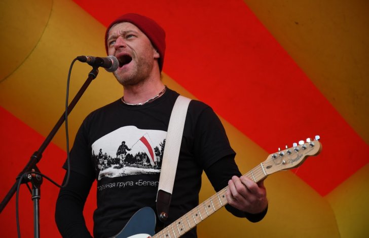 «Усё ў парадку, адпачнём»: Юрый Стыльскі з «Дай дарогу!» — пра новыя забароны