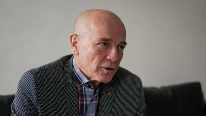 «Вучыць арабскую мову, займаецца ёгай, верыць у перамены», — бацька анархіста Дзядка расказаў пра чарговае зьняволеньне сына