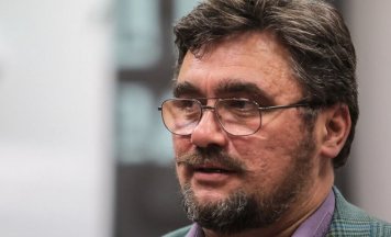 Падарожжы ў часе са Зміцерам Бартосікам і Kamunikat.org
