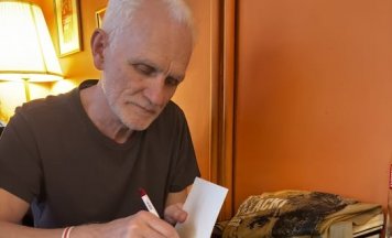 Чалавек эпіцэнтра: сустрэча з нобелеўскім лаўрэатам Алесем Бяляцкім у Варшаве